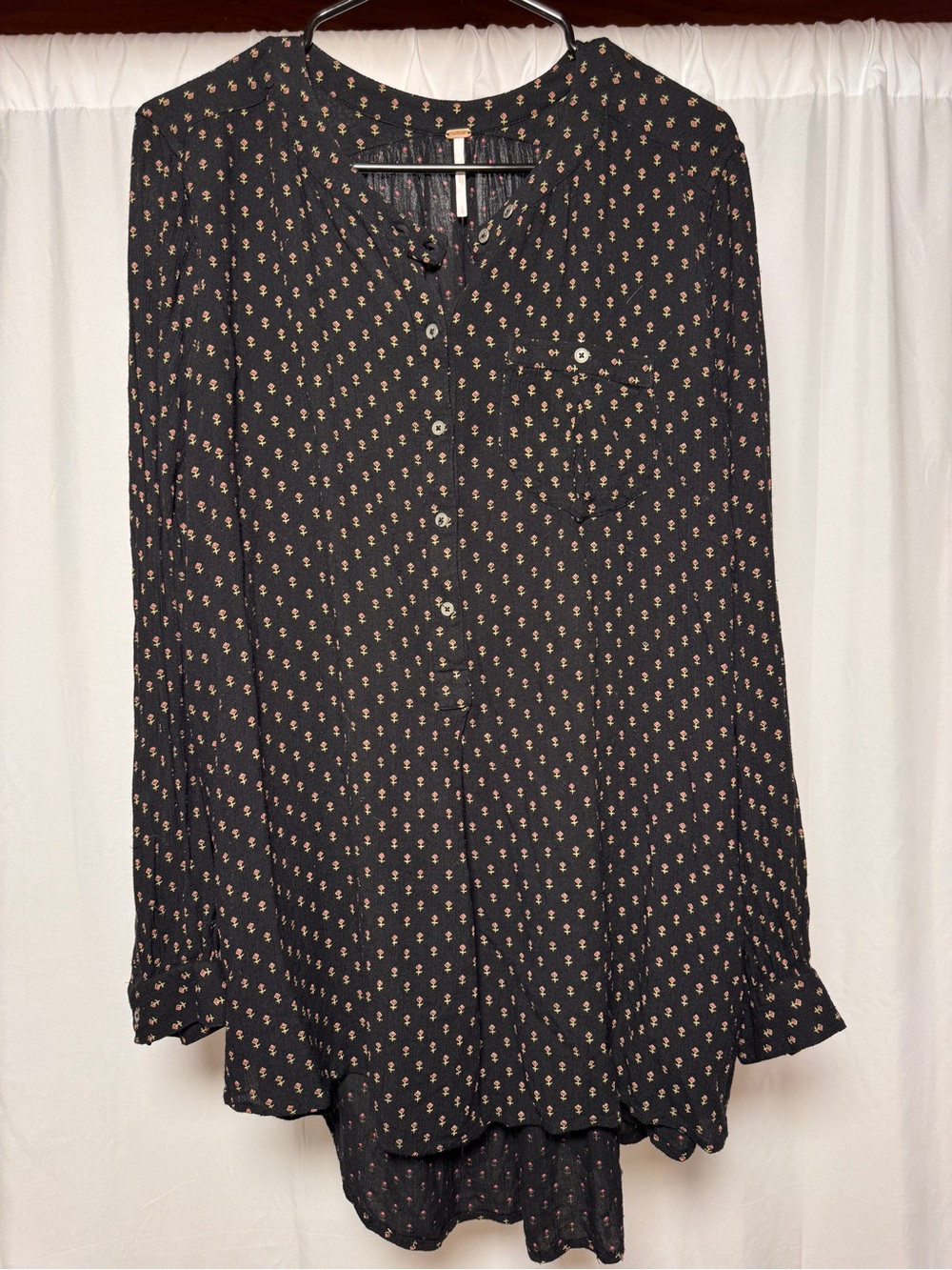 Free People Floral Button Front Gauzy Lightweight Tunic Top Black Large